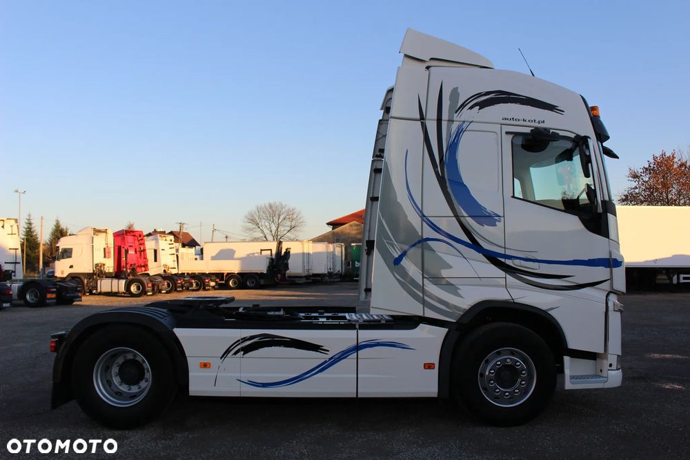 Volvo FH4 500 / LODÓWKA/ HYDRAULIKA /KLIMA POSTOJOWA/2 ZBIORNIKI/ XENON/ACC/E6/ *SERWIS FR*/ SUPER STAN / - 9