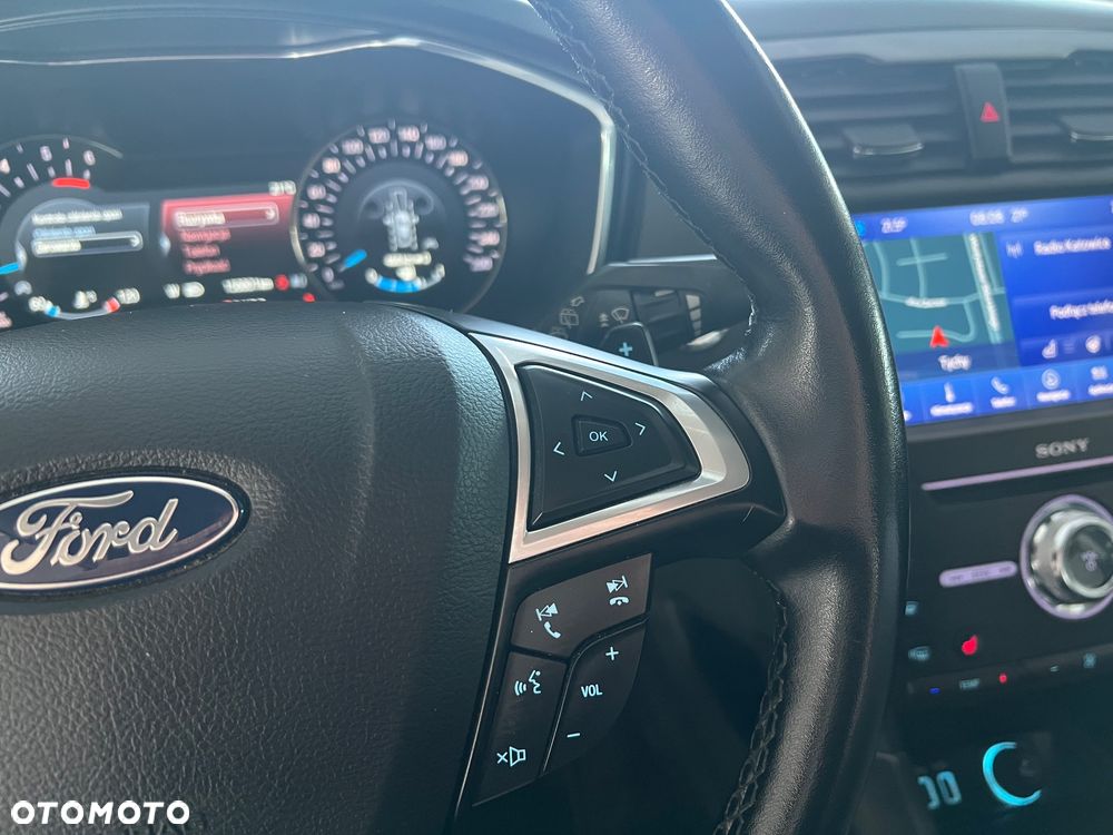 Ford Mondeo 2.0 EcoBlue Titanium - 26