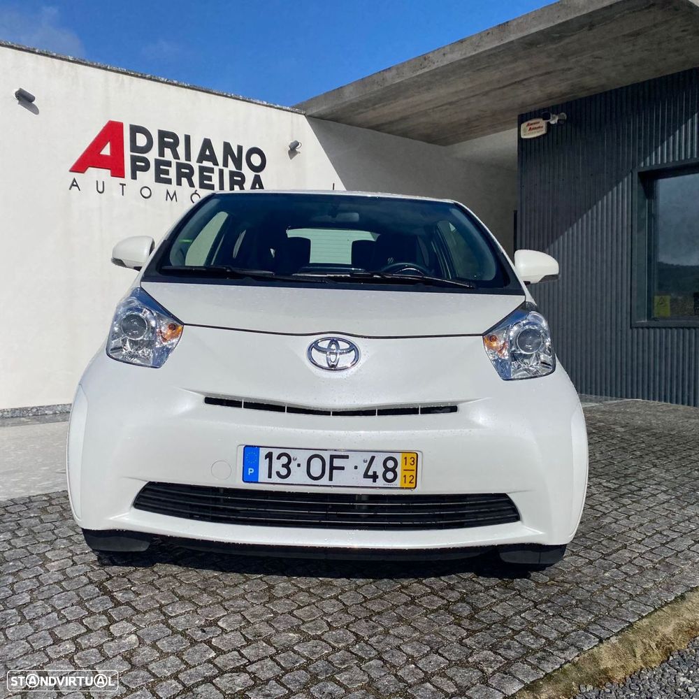 Toyota iQ 1.0 VVT-i 2 - 17