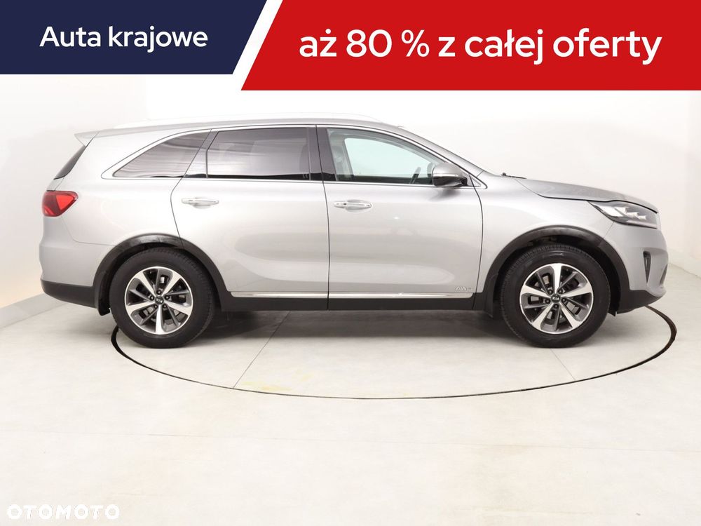 Kia Sorento - 8