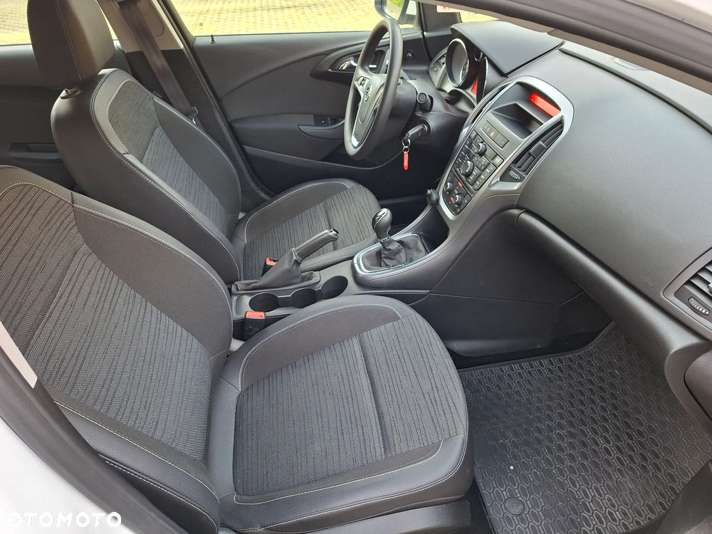 Opel Astra IV 1.6 CDTI S&S - 14