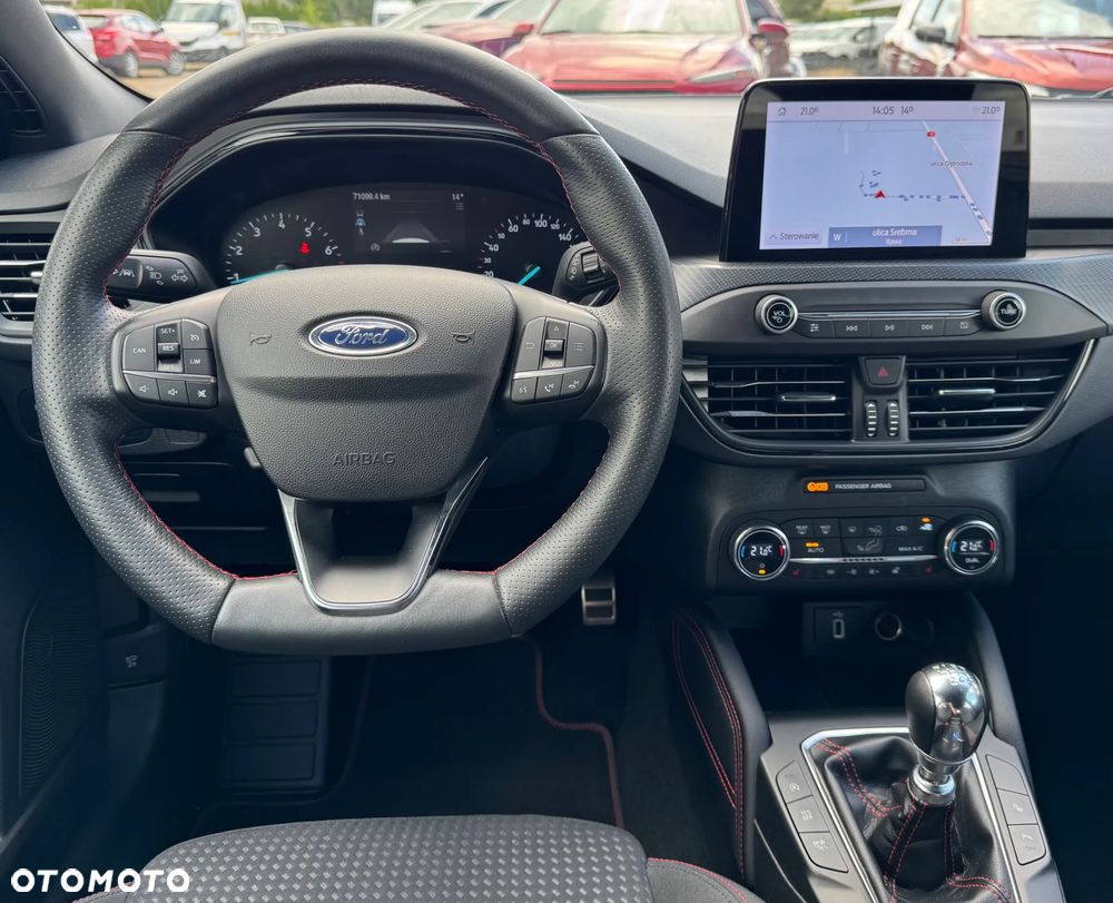 Ford Focus 1.5 EcoBoost STart-Stopp-System ST-LINE - 20