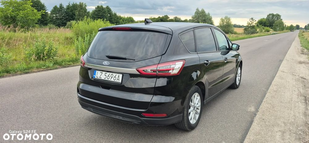 Ford S-Max 2.0 EcoBlue Titanium - 24