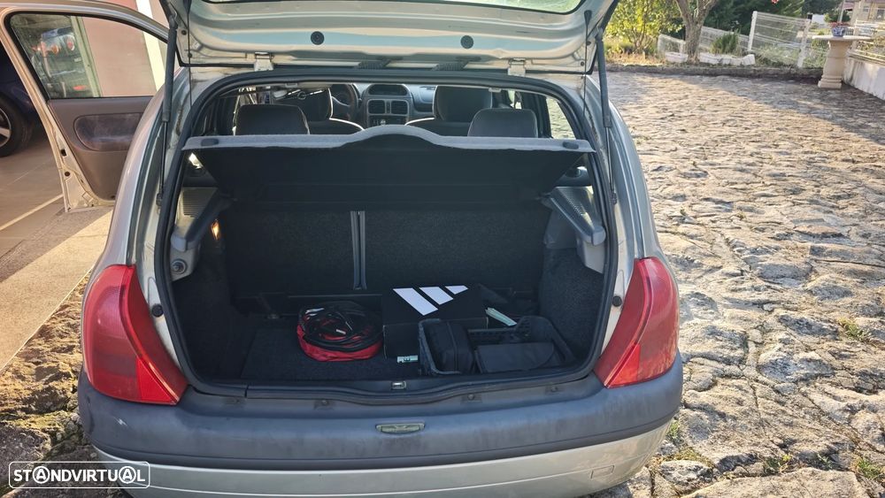 Renault Clio - 5