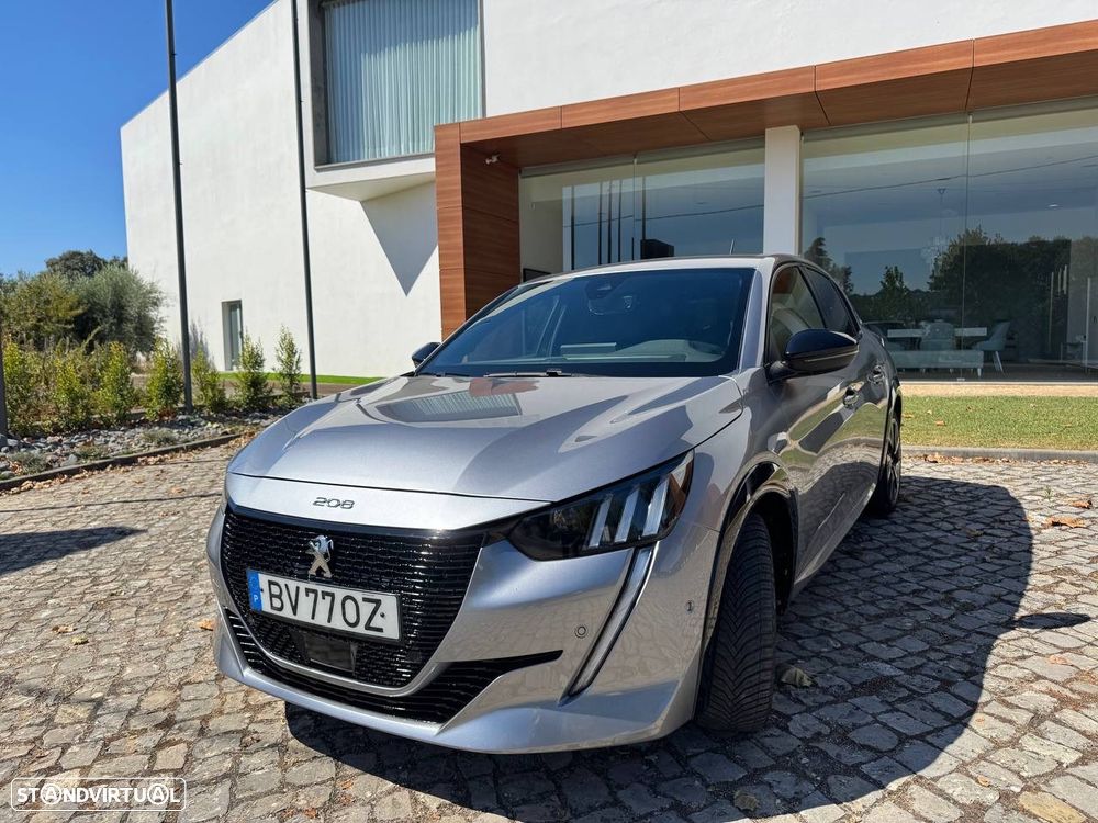Peugeot e-208 50 kWh GT - 3