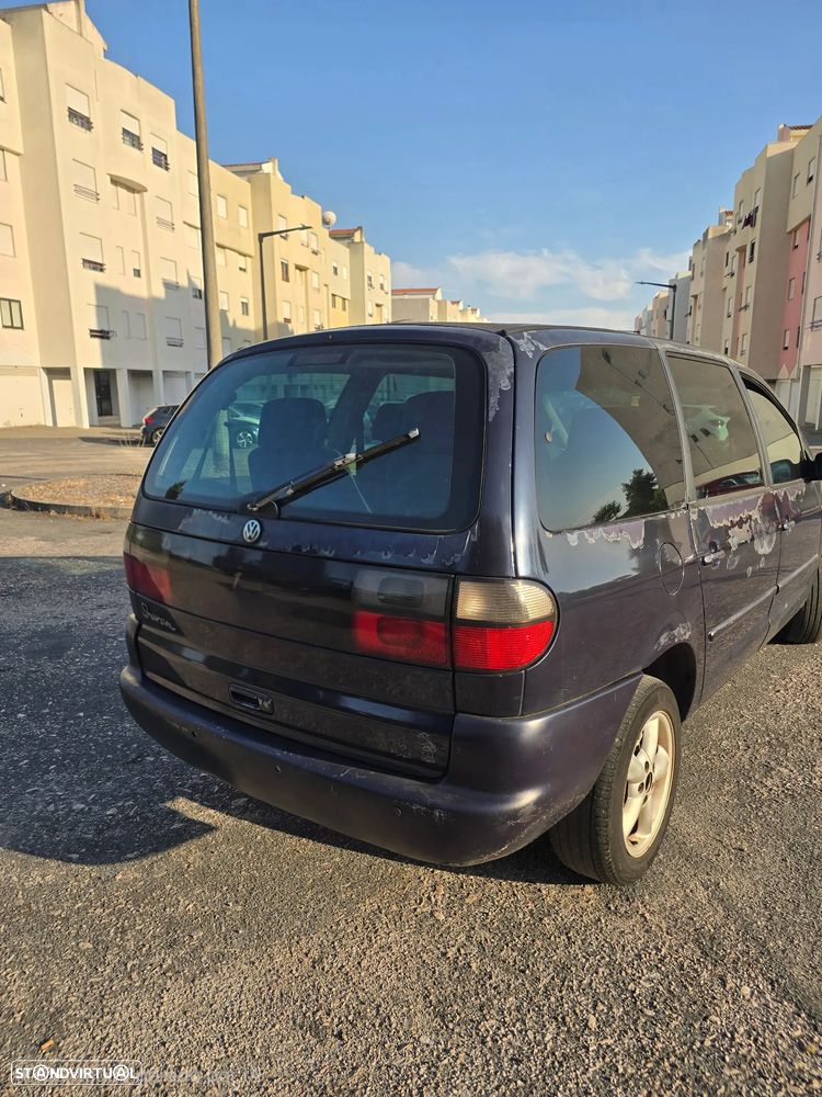VW Sharan 1.8 T Trendline 7L - 5