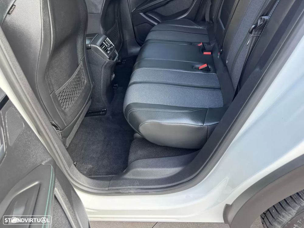 Peugeot 3008 1.2 PureTech Allure Pack - 41