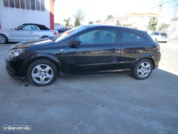 Para Peças Opel Astra H Gtc (A04) - 3