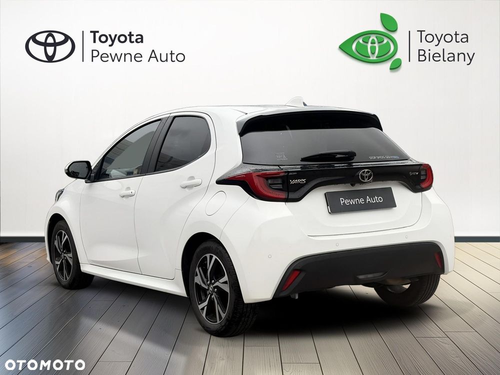 Toyota Yaris Hybrid 1.5 Style - 4