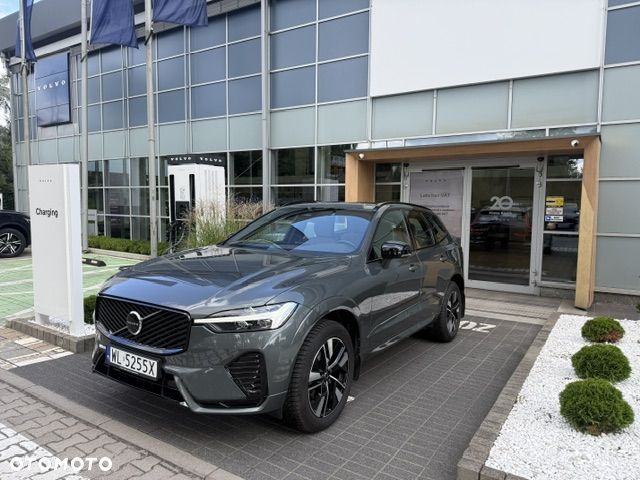 Volvo XC 60 B5 B AWD Plus Dark - 1