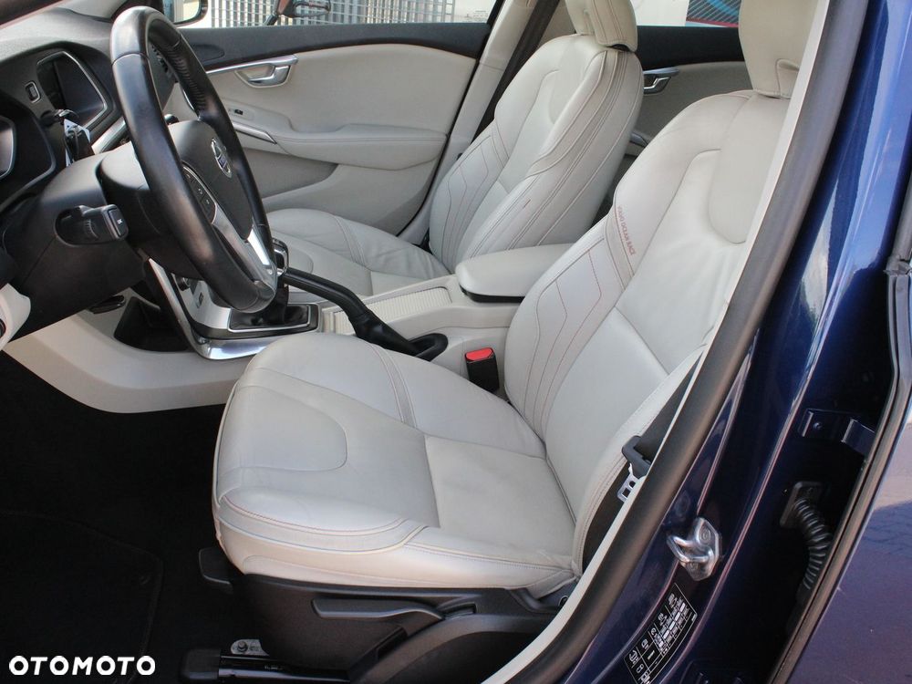 Volvo V40 - 17