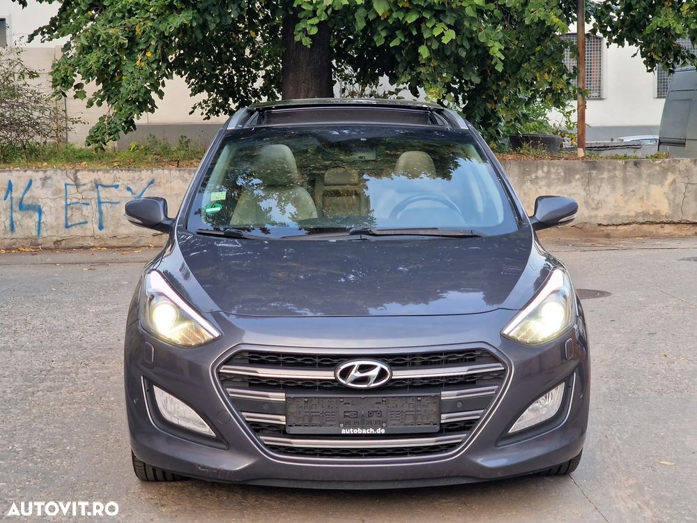 Hyundai i30 Kombi 1.6 CRDI DCT Premium - 8