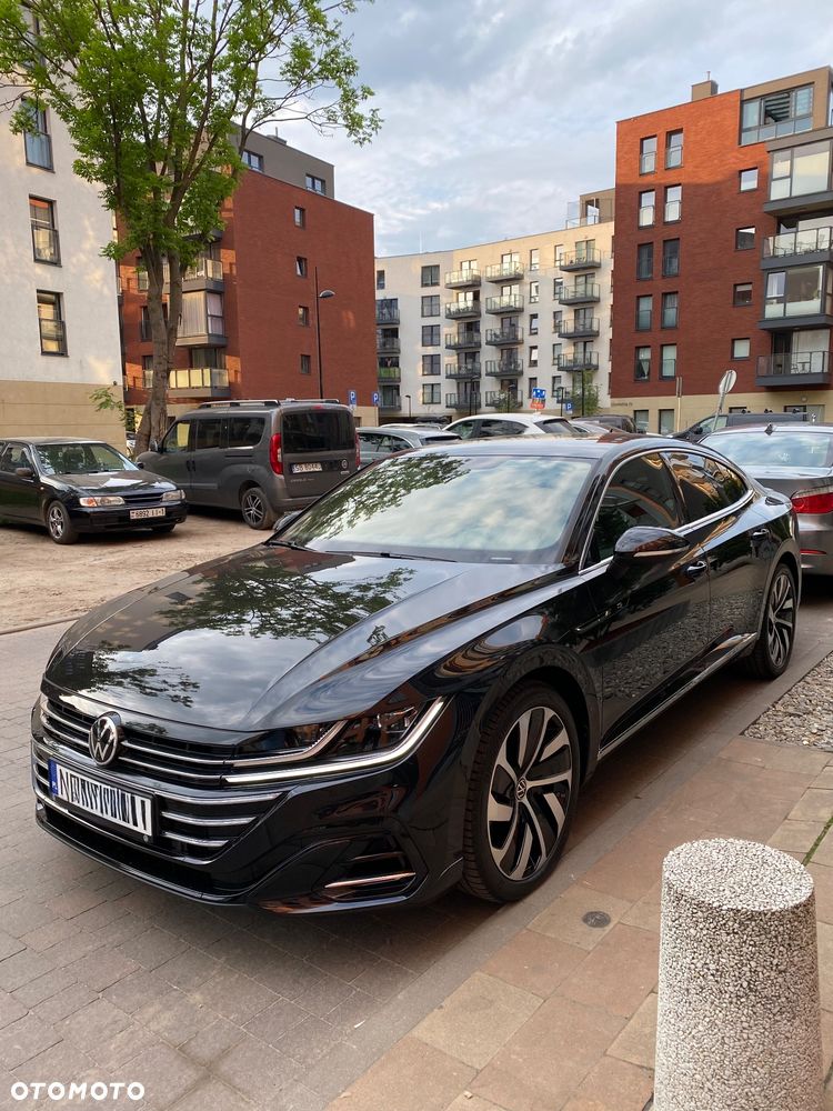 Volkswagen Arteon 2.0 TDI R-Line DSG - 2