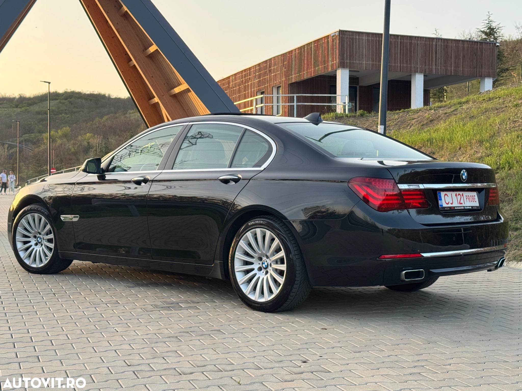 BMW Seria 7 740d xDrive - 9