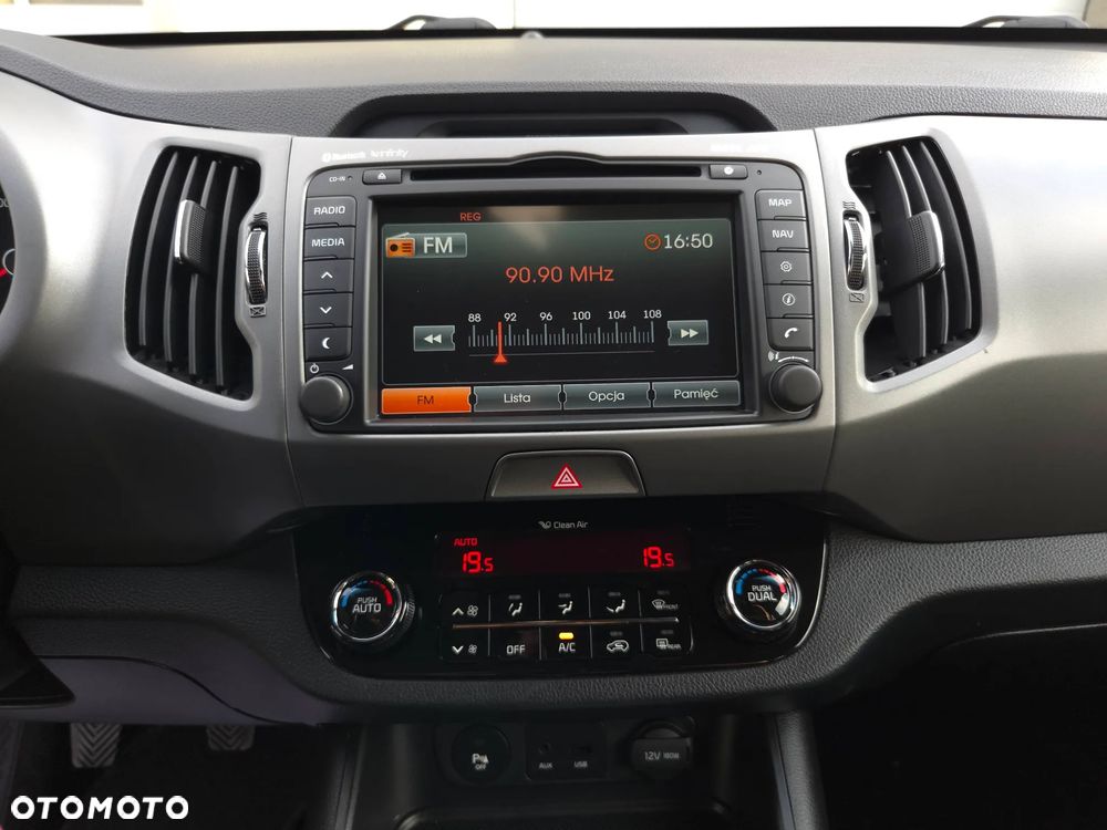 Kia Sportage 1.6 GDI Business Line 2WD - 24