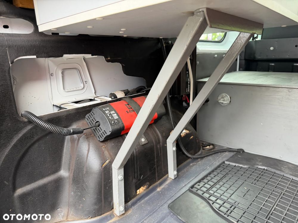 Ford Transit Connect 75T200 - 17