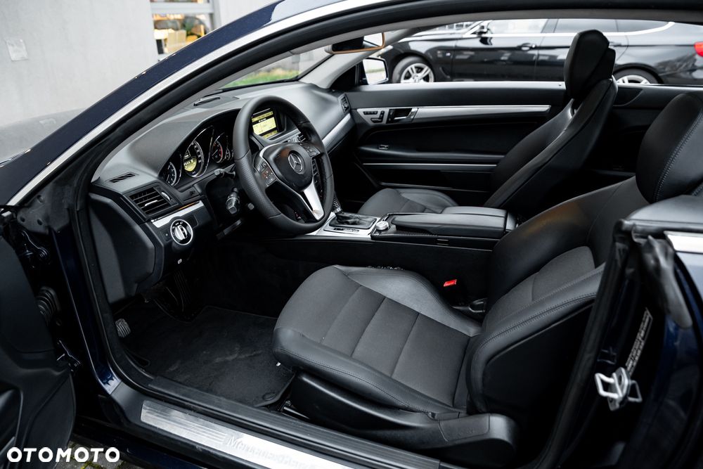 Mercedes-Benz Klasa E - 17