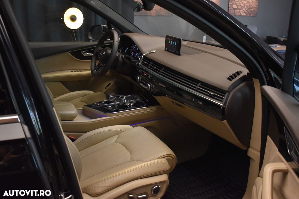 Audi Q7 - 27