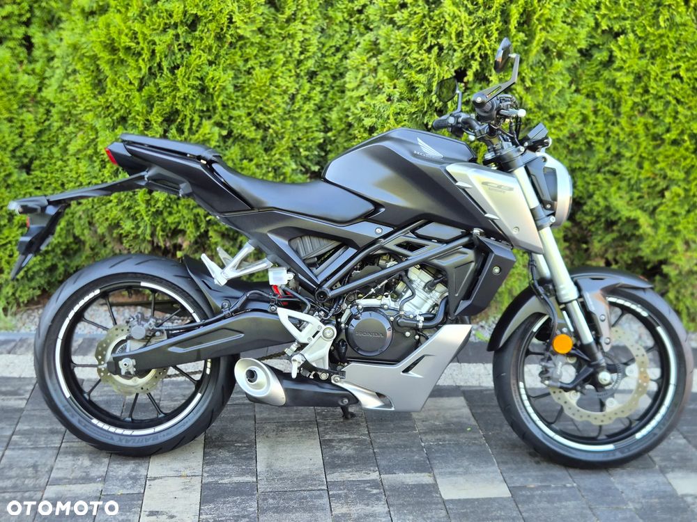 Honda CB - 2