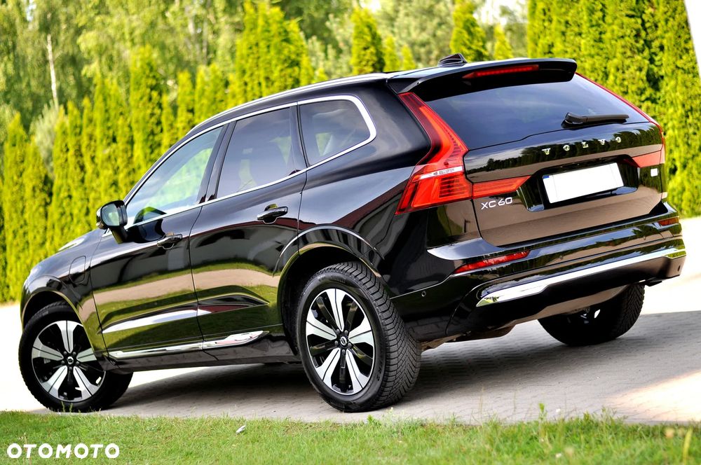 Volvo XC 60 T6 AWD Plug-In Hybrid Inscription - 4