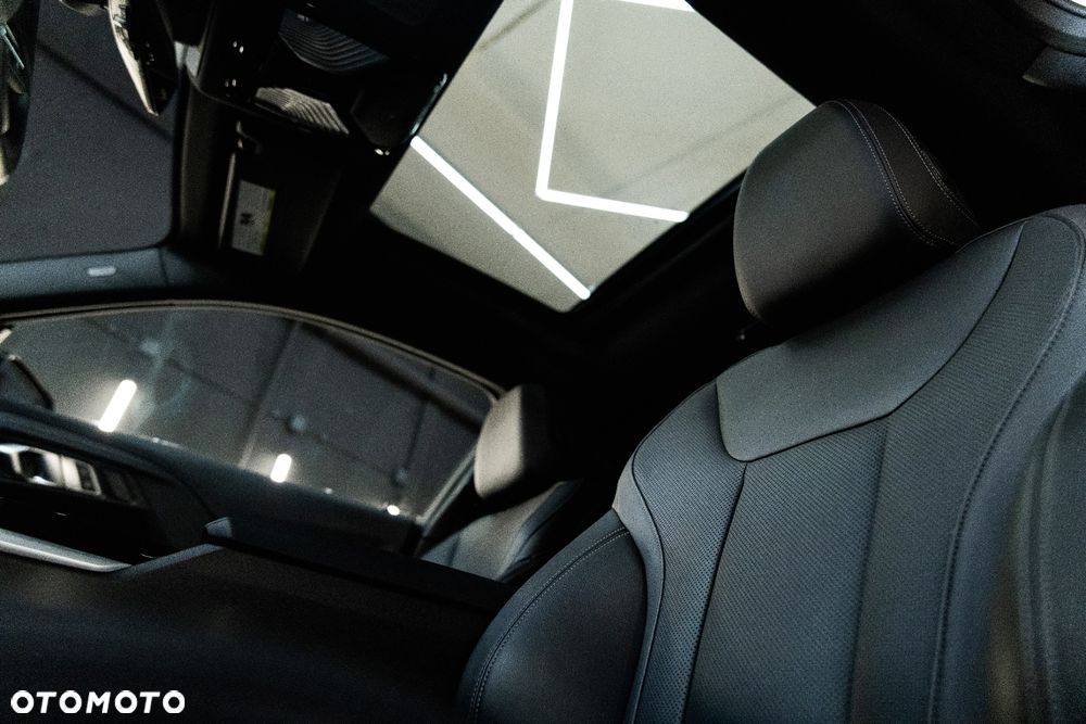 BMW Seria 2 230i - 12