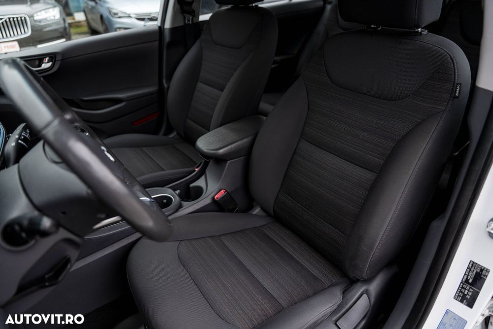 Hyundai IONIQ 141CP Exclusive - 12