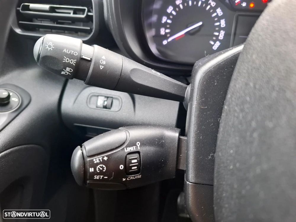 Fiat Doblo Outro - 8