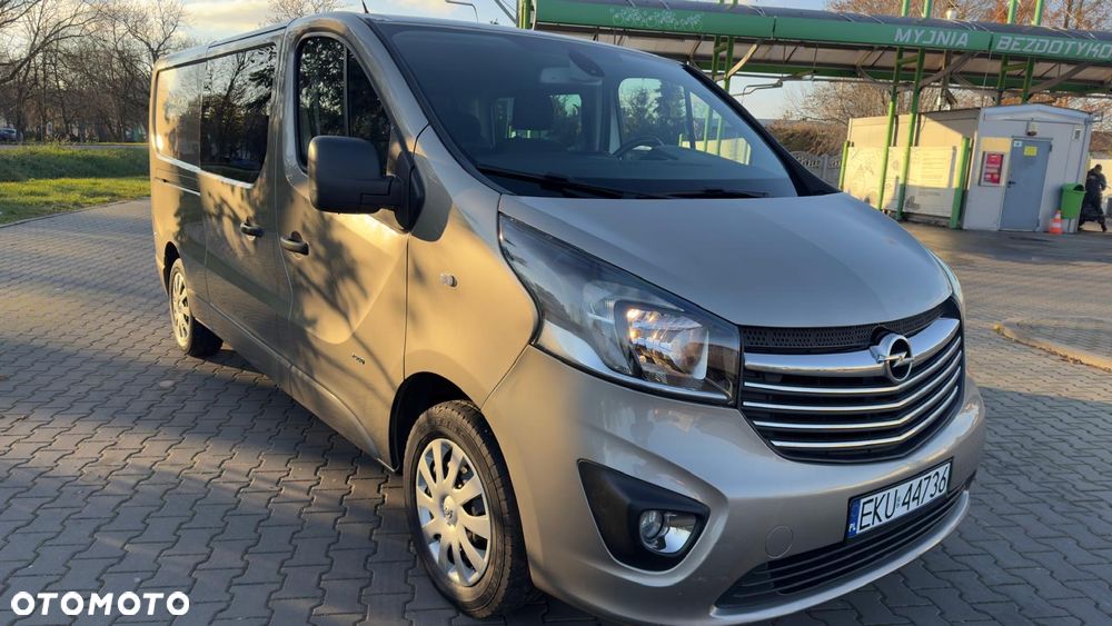 Opel Vivaro - 11