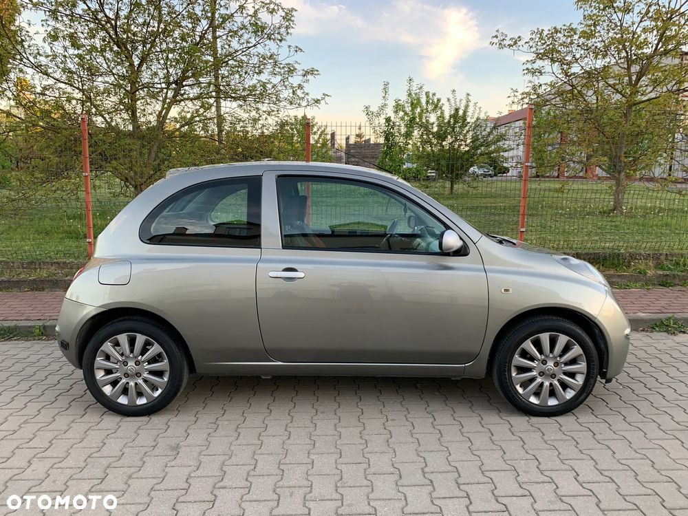 Nissan Micra - 2