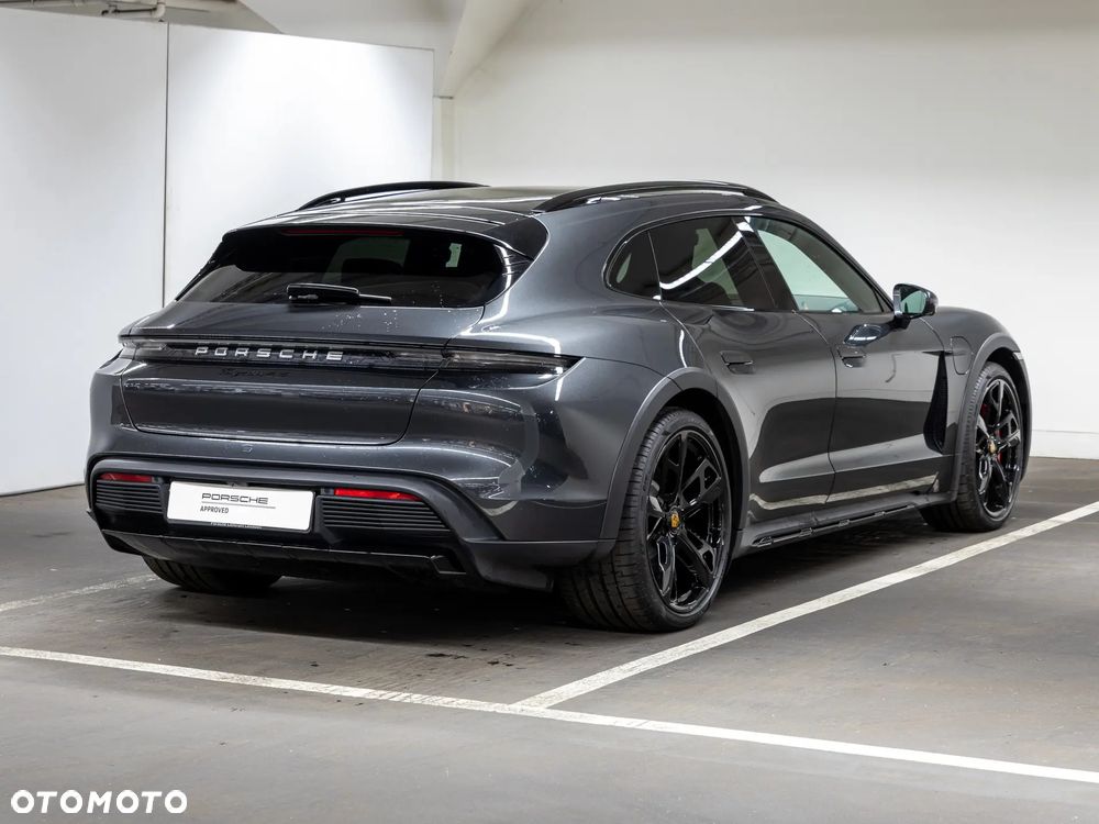 Porsche Taycan 4S - 8