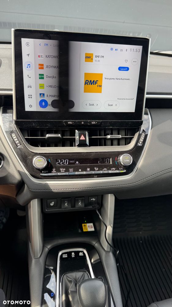 Toyota Corolla Cross 2.0 Hybrid GR Sport Dynamic - 12