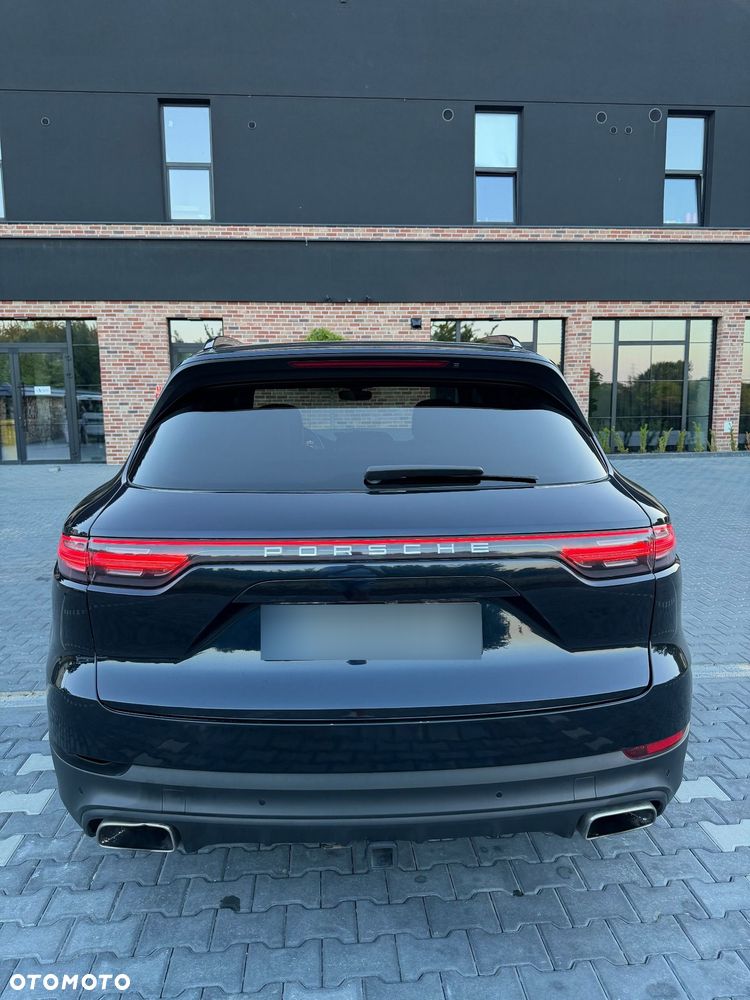 Porsche Cayenne - 7