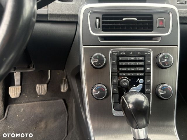 Volvo S60 D3 - 10