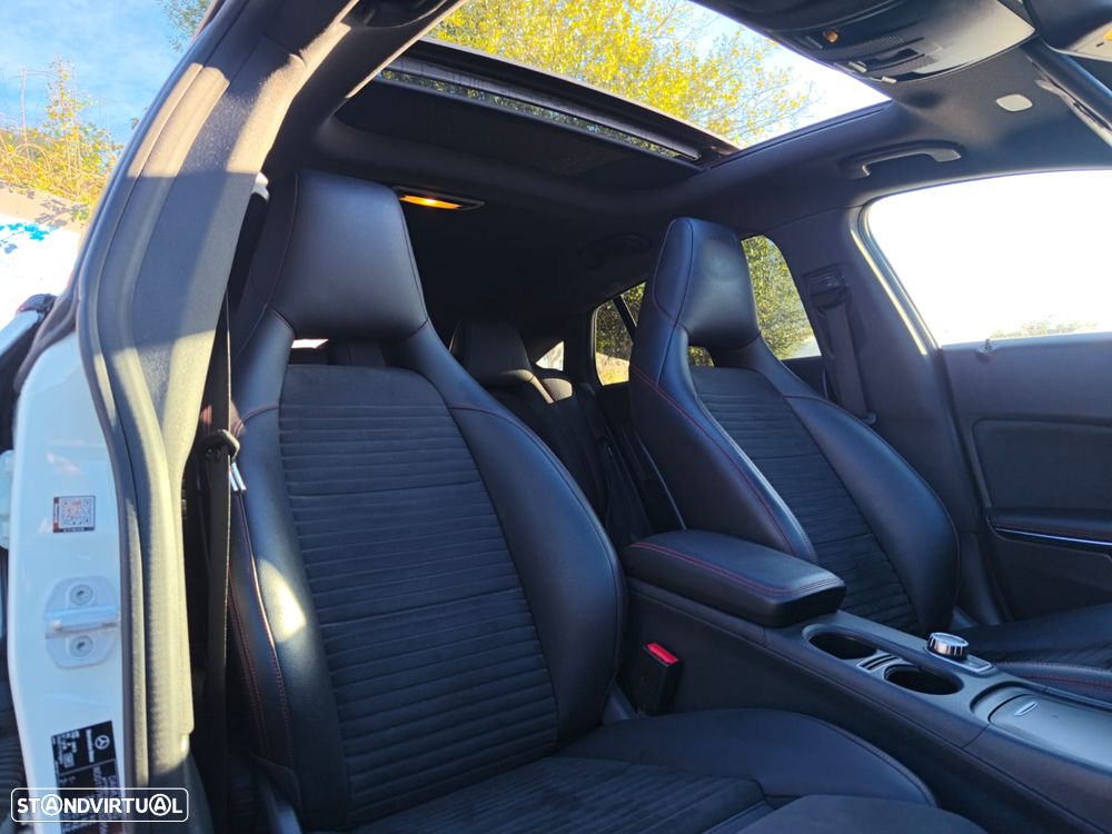 Mercedes-Benz CLA 200 d 4Matic 7G-DCT AMG Line - 16