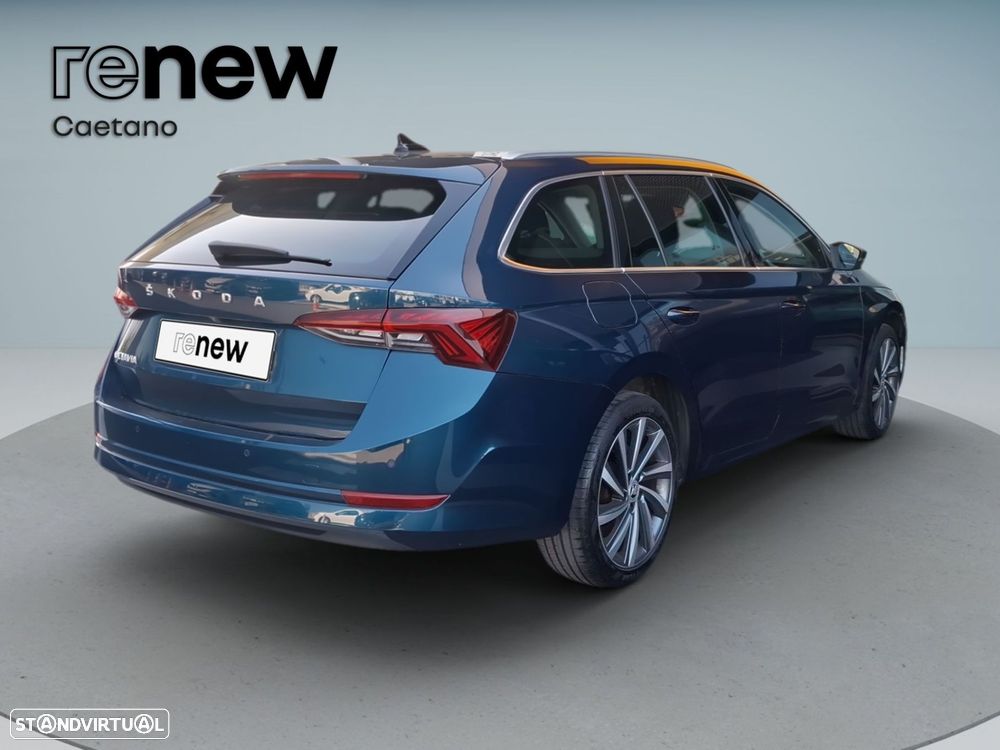 Skoda Octavia 2.0 TDI Sportline - 8