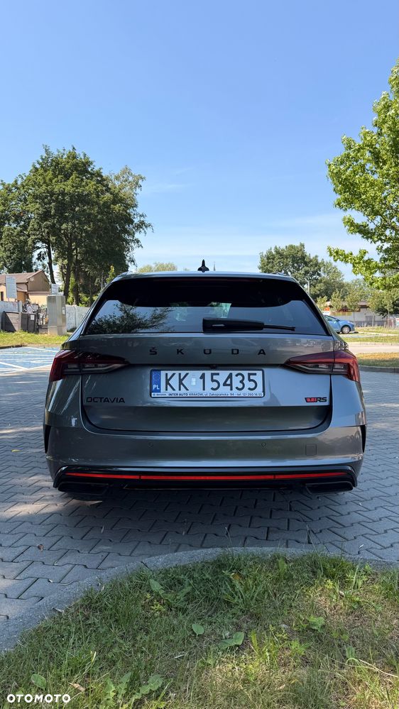 Skoda Octavia 2.0 TSI RS DSG - 6
