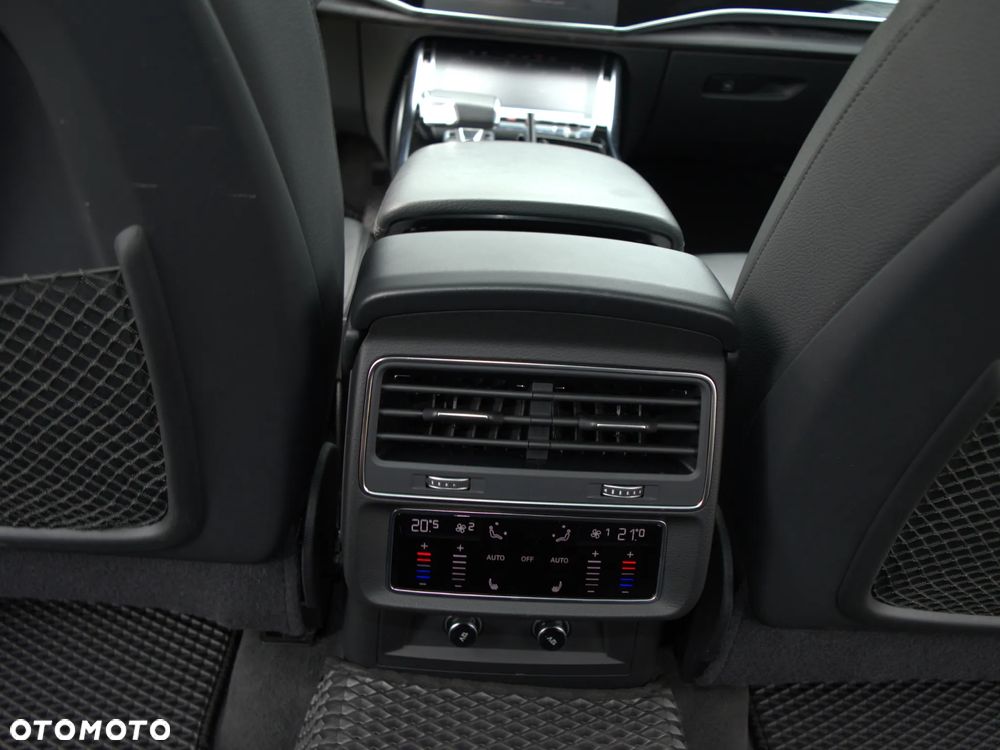 Audi Q7 50 TDI mHEV Quattro Black Edition Tiptr - 3
