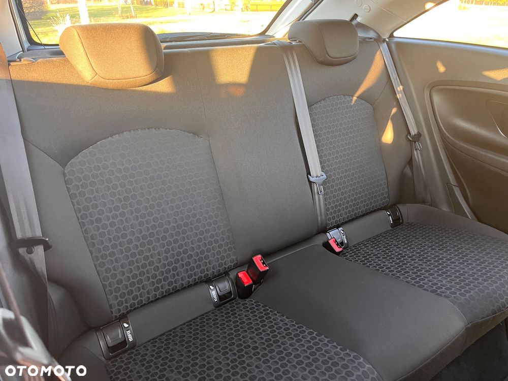 Opel Corsa 1.2 16V Enjoy - 21