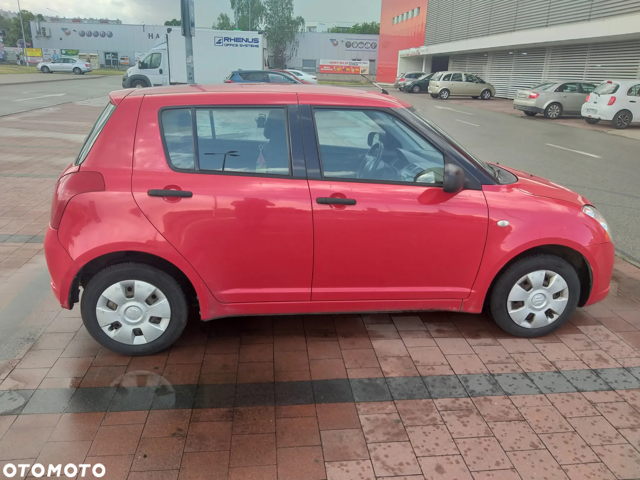 Suzuki Swift - 4
