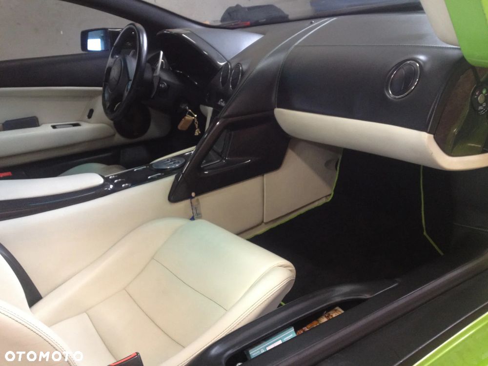 Lamborghini Murcielago LP640 E-Gear - 12