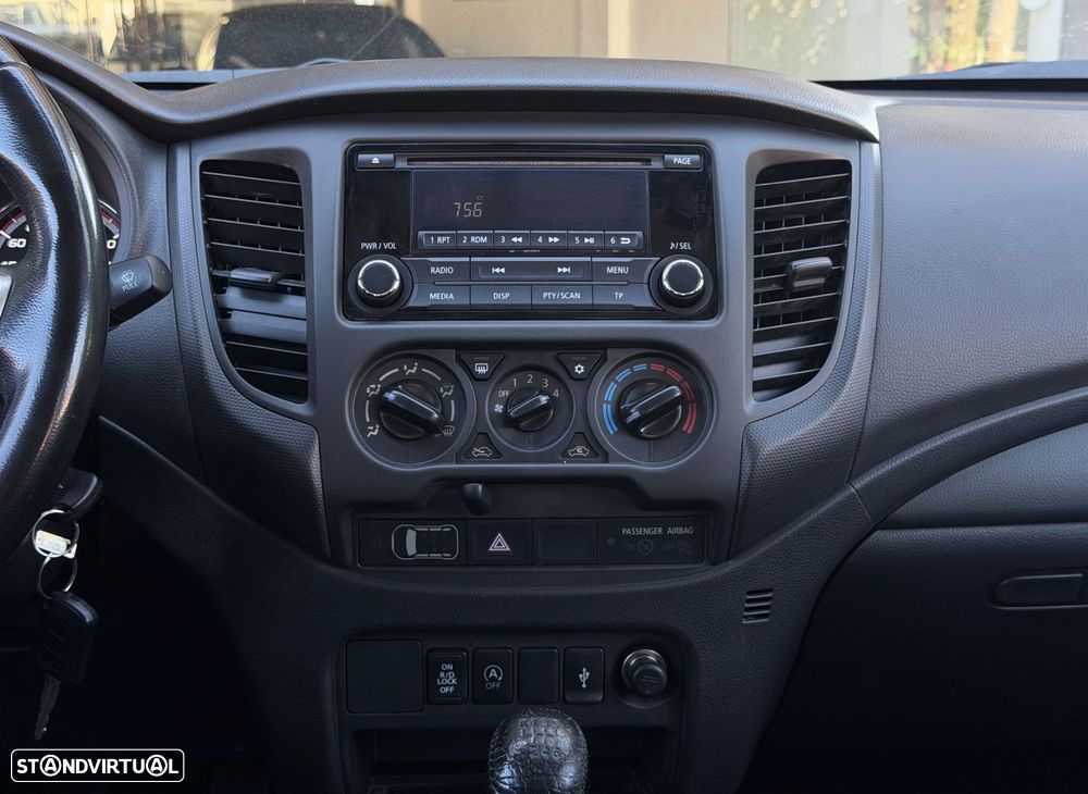 Mitsubishi L200 2.3 DI-D Space Cab Invite 4WD - 16