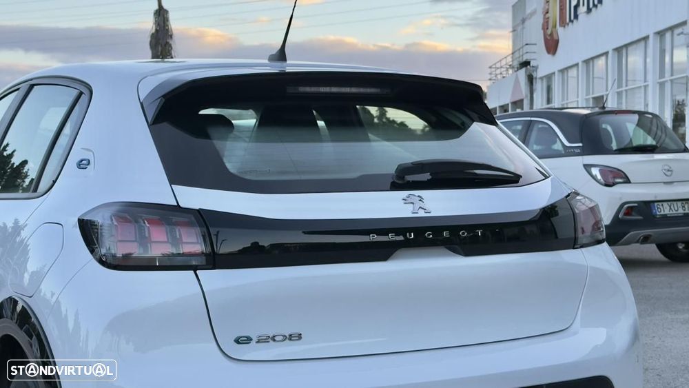 Peugeot e-208 50 kWh Active Pack - 16
