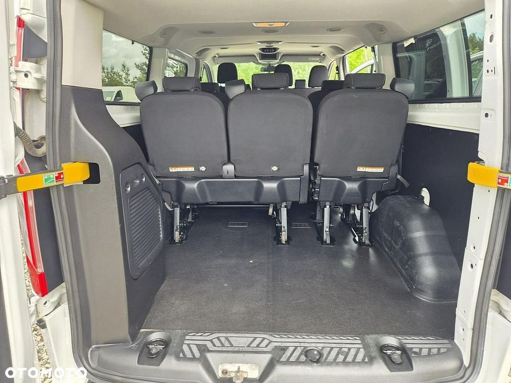 Ford Transit Custom - 10