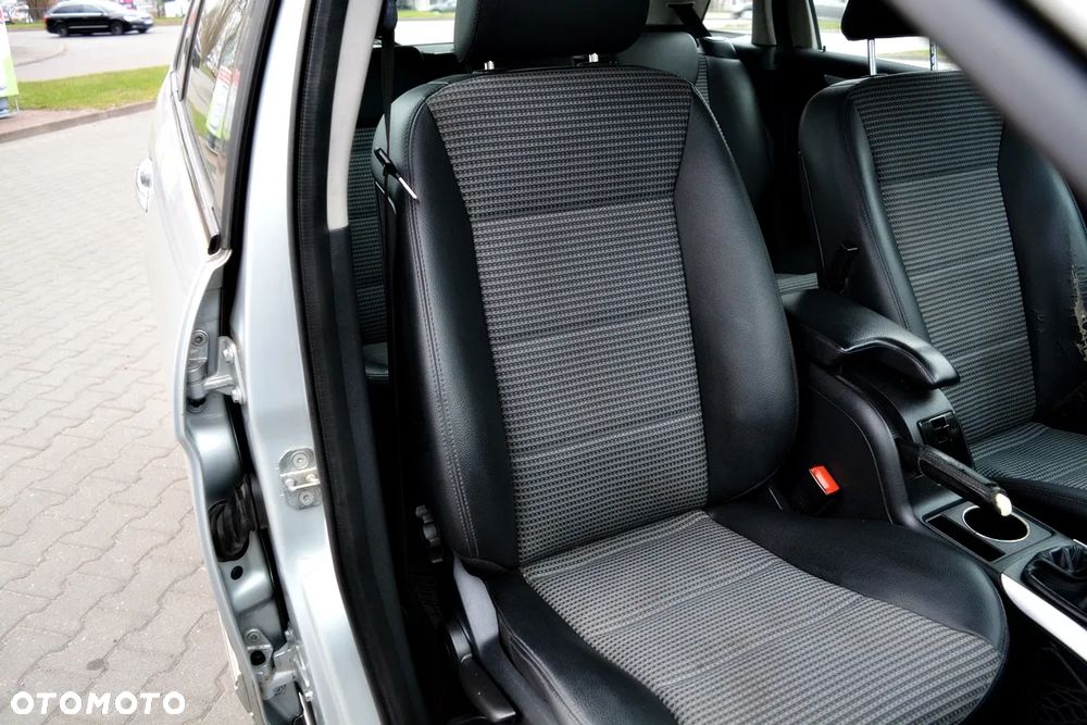 Mercedes-Benz Klasa B 180 CDI DPF Special Edition - 16