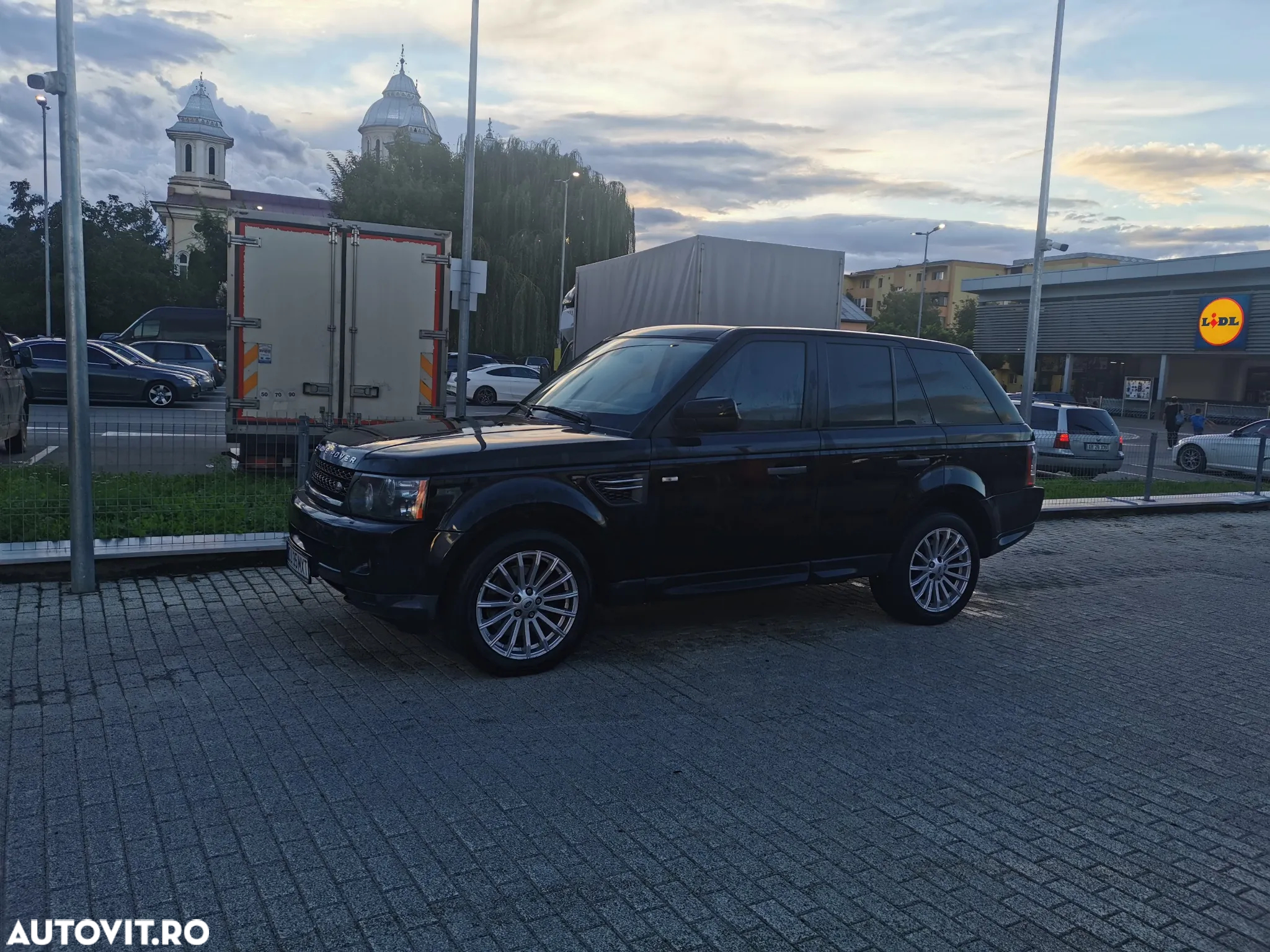 Land Rover Range Rover Sport 3.0 TDV6 SE - 6