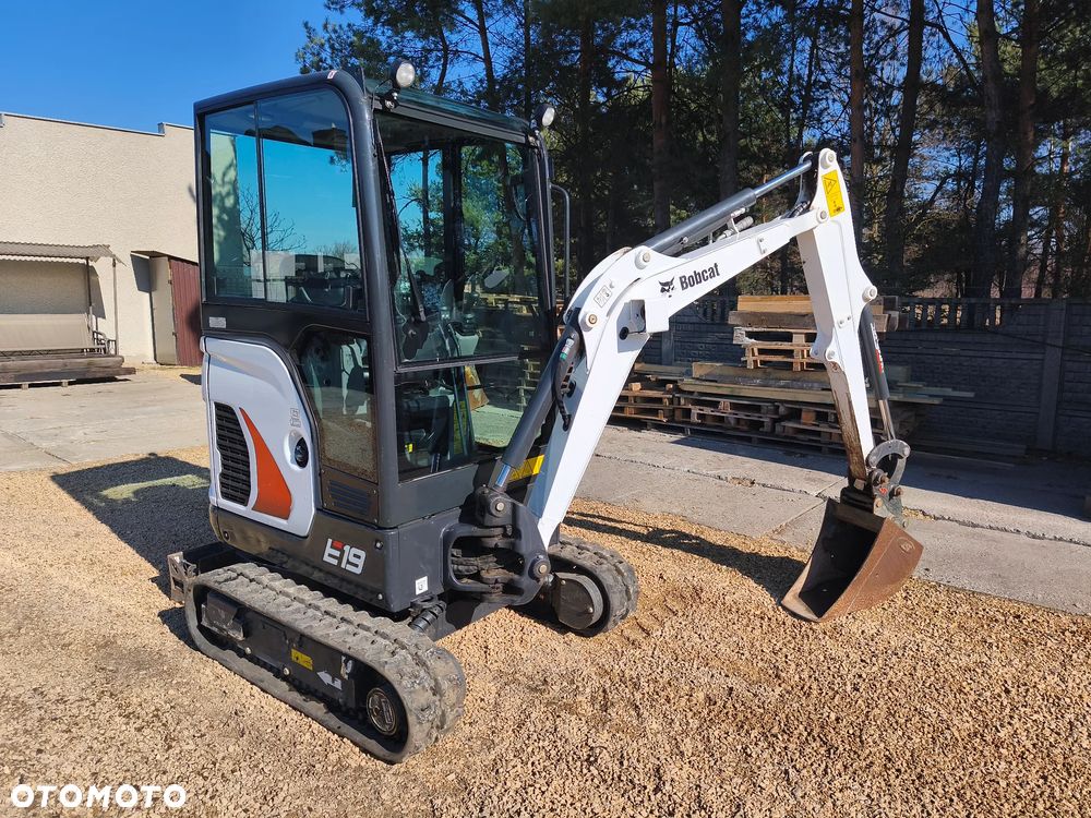 Case CX18 - Bobcat E19 - Yanmar SV18 - STAN IDEALNY - 21