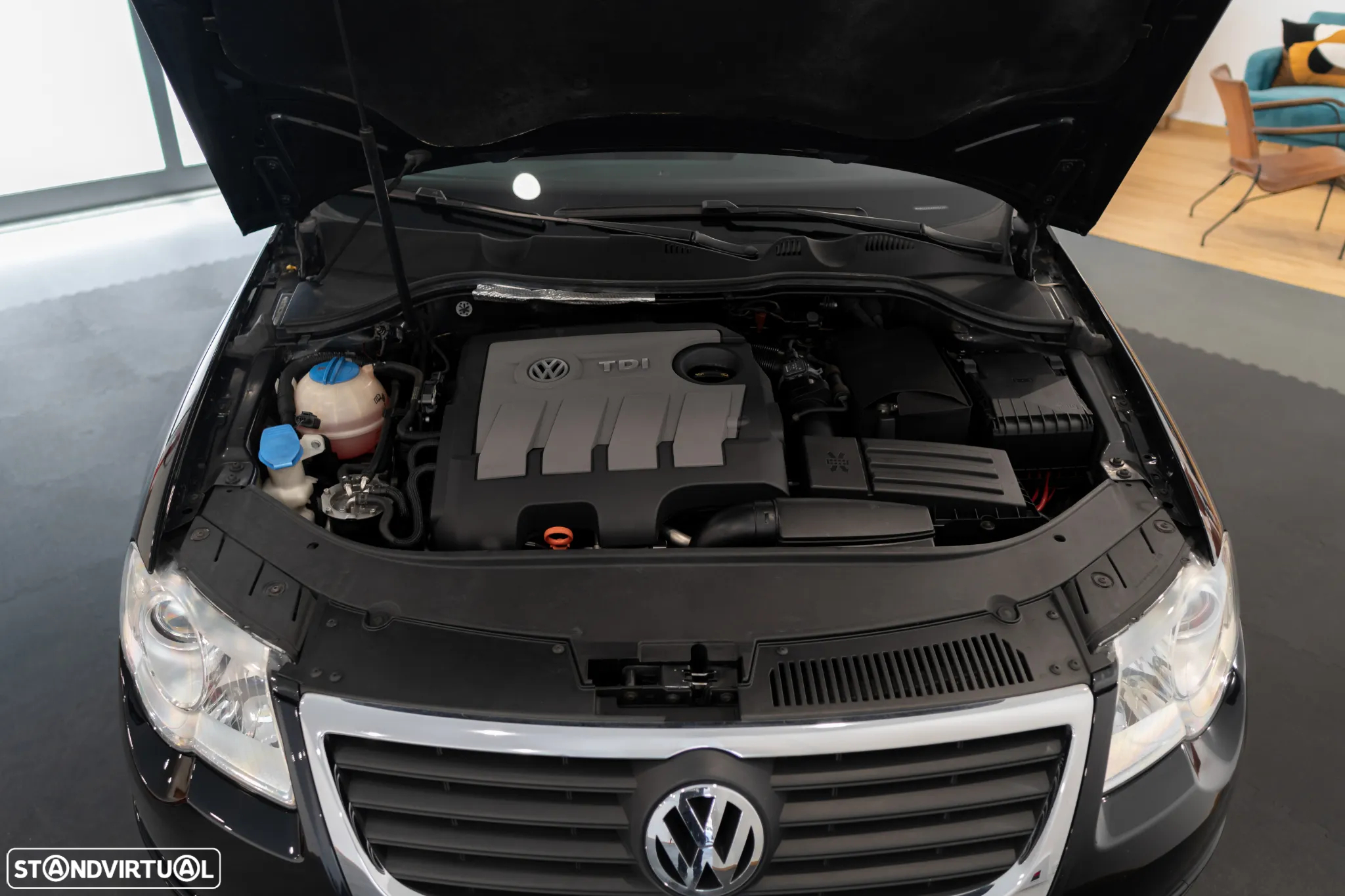 VW Passat 1.6 TDI BlueMotion - 12