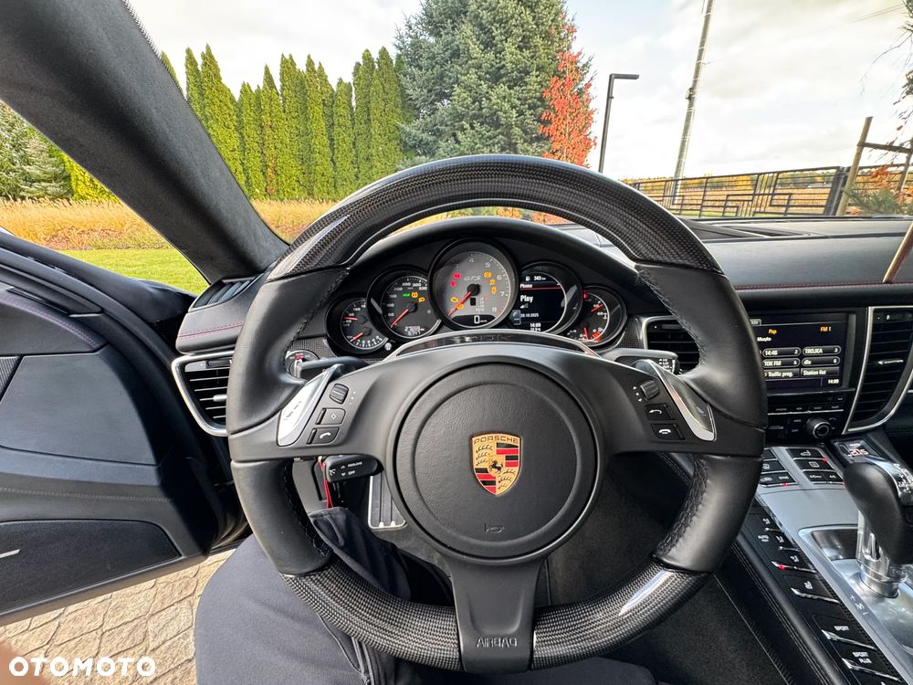 Porsche Panamera - 19