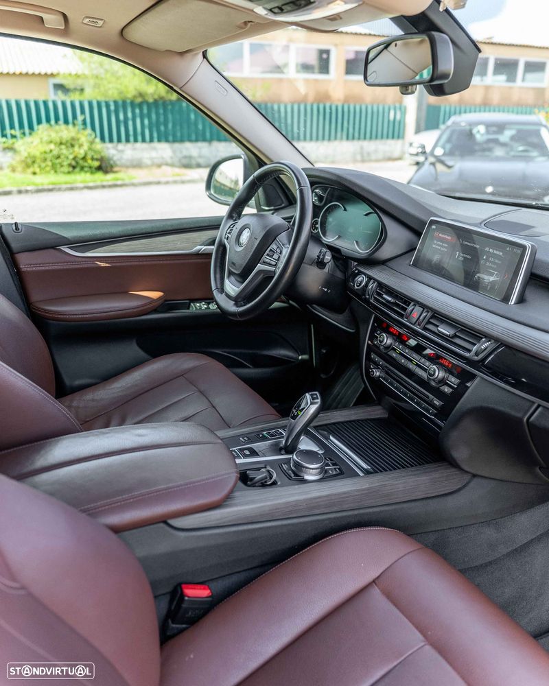 BMW X5 xDrive25d - 39