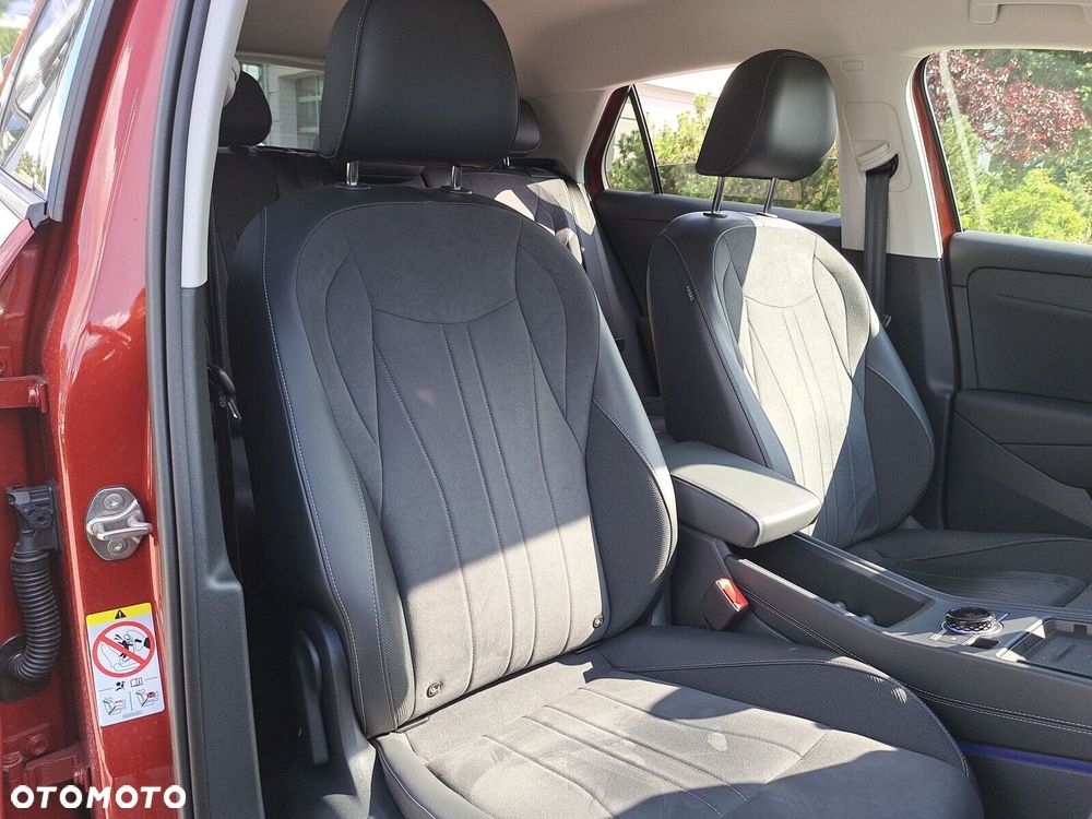 Volkswagen T-Roc 1.5 eTSI Style DSG - 26